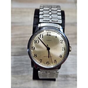 VINTAGE 1980 Timex Marlin Men's 35mm Manual Wind Watch